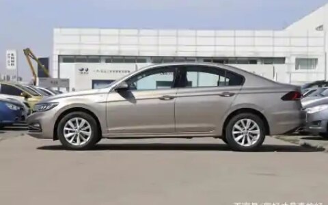 开完丰田雷凌后，换上大众宝来，开了2个月后，车主：差距显然！-新宝来雷凌怎么选