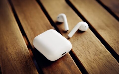 新AirPods威锋体验报告：苹果优等生的稳定发挥-airpods 新品 2020