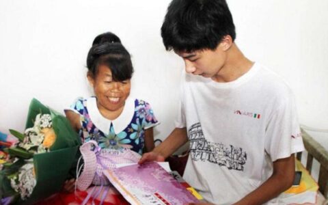 河北考生高考744分，清华校长亲自上门接人，一进门却傻眼了：这个家简直太穷了！