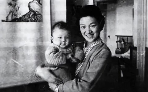 “名门痞女”洪晃：因一句话与陈凯歌离婚，四婚三离，今遇真爱-洪晃和陈凯歌怎么认识的