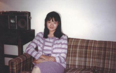 “名门痞女”洪晃：一生不羁，路子野；曾甩陈凯歌，怒怼王思聪-名门痞女洪晃(传记)