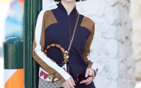 舒畅1米6真敢穿拖地裙，勾勒出的细腰不堪一握，32岁少女感依旧-舒畅同款