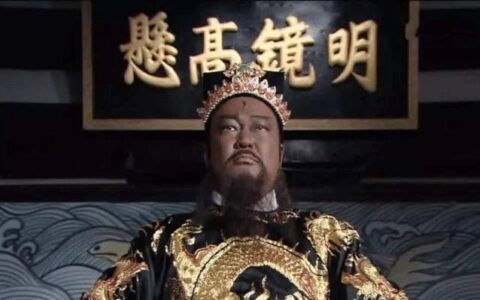 古时的包拯相当于现代的什么职位，普通人恐怕一辈子也见不到真人-包拯的官相当于现在的多大官