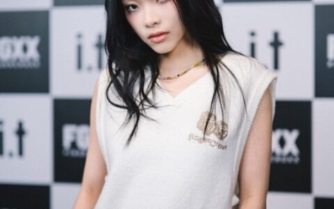 fingercroxx携手I.T 集团先锋大使刘柏辛聚焦先锋潮流，释放新世代能量-fingercrossed手势emo