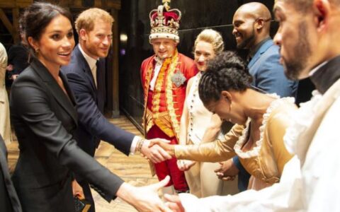 梅根把嫁给哈里王子类比曼德拉获释，遭曼德拉孙子抨击：两者不可等同-梅根利用哈里