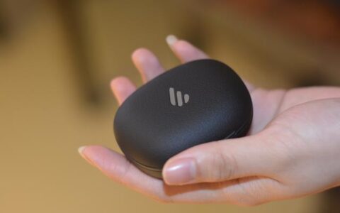 漫步者TWS NB2即将预售！实际评测告诉你，为何会成网红耳机？-edifier/漫步者 r201t06音响