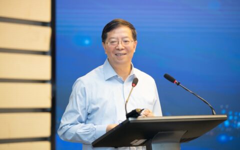 清华大学校长邱勇：压缩文科博士生规模，坚持“文理渗透、理工结合”的特色-清华大学校长邱勇多厉害