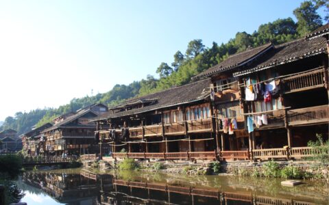 去贵州玩，有什么好的旅游攻略？-去贵州旅游怎么玩?看别人在贵州5天4晚亲自体验(图文)