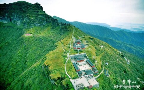 梵净山升仙之山，超越时空的净地，世间难得的一方净土-仙气飘飘的梵净山叫什么