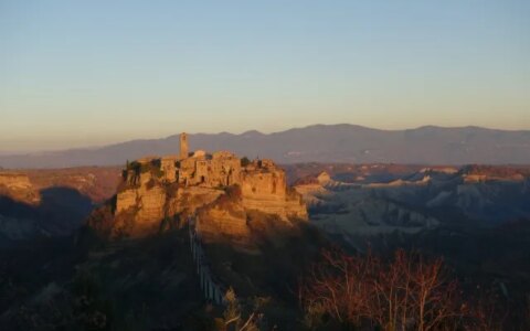 天空之城–悬崖上的意大利古堡-天空之城 罗马