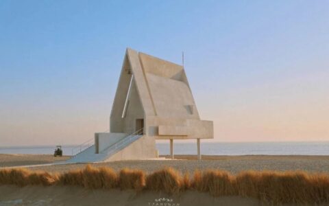 最近，阿那亚为什么被喷惨了？-阿那亚为什么那么火