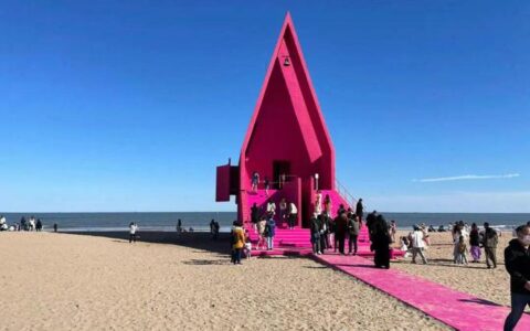 网红阿那亚，从“一手烂牌”到中产标配-阿那亚天气