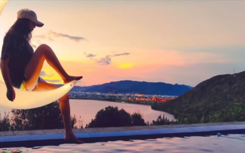 那些辞去工作去丽江开民宿的人现在怎么样了？-追求自由辞职去丽江的姑娘回来了