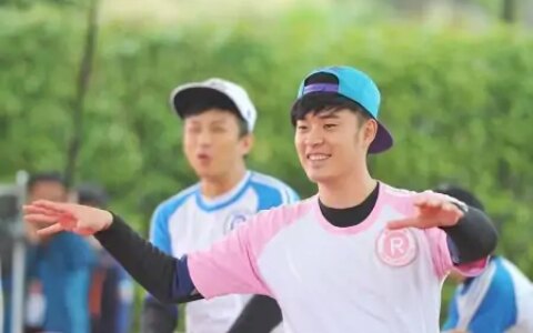 杨紫，乐观、努力、善良、有教养，这样的女孩谁能不爱-杨紫聪明伶俐