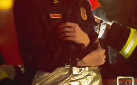 王一博全新大片出炉，为了演好飞行员，健身已见成效！-王一博参演的所有剧