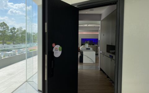 全屋智能家居20万起，“美的系”睿住智选能让客户买单吗？-睿住智能和美的什么关系