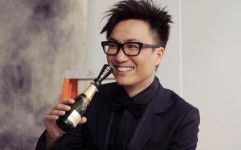 原创
同样嫁给郑中基，为何蔡卓妍选择隐婚，俞思敏却秀恩爱？-蔡卓妍郑中基感情经历