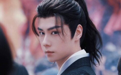 《惜花芷》开机，胡一天演顾晏惜，张婧仪演花芷，看到造型失望了-全部演员表名单