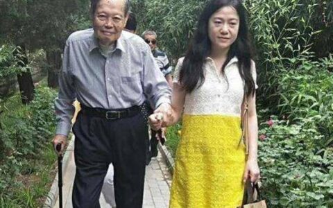 杨振宁：我称呼翁帆父母翁先生翁太太，我们也一起住一起旅游-翁帆与杨振宁差多少岁