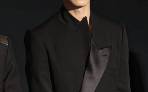 彭昱畅侯明昊宣传《异人之下》 刘昊然尹昉惊喜助阵-彭昱畅侯明昊回到过去拥抱你