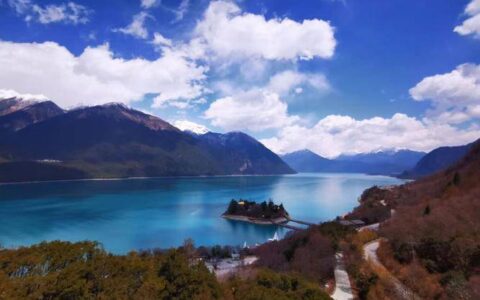 西藏12天旅游最佳路线方案，西藏12天旅游攻略-西藏12日游多少钱