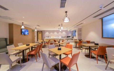 突破常规设计 东呈集团城市便捷酒店引领酒店市场新浪潮-东呈酒店集团成立时间