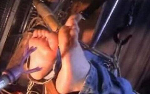 原创
古代有一种挠脚心的刑罚，这是怎么回事呢？-原创诗歌绘画曾sir 长亭