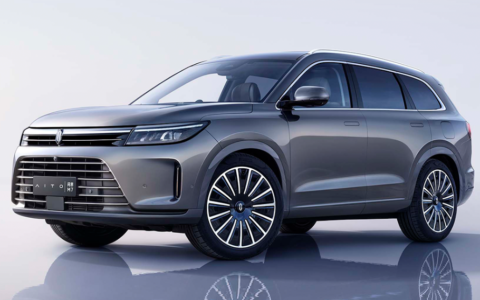 问界M7：塑造未来出行的新篇章