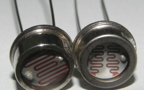 光敏电阻的寿命是多久？(光敏电阻)