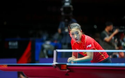 刘诗雯因伤退出乒乓女团比赛 国乒启用P卡换成王曼昱-刘诗雯晋级乒乓球女单4强