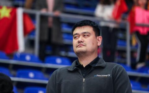 晚上11点！临近比赛，郭艾伦突然拒绝姚明召唤，再次缺席重要赛事-郭艾伦退场道歉