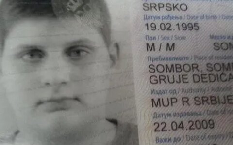 如何评价约基奇在 2018-19 赛季的表现，他有哪些让你印象深刻的特点和故事？-约基奇为什么厉害