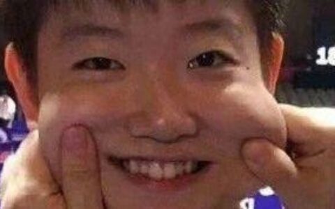 止藤片？孙颖莎：一个没有感情的奶脸莎手-孙颖莎专治各种花里胡哨