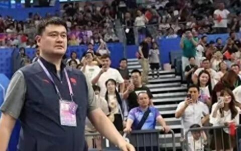 19投19中，12分钟狂砍38分，率队74分大胜，16岁奇才，女篮捡到宝-2021全国u17女子篮球比赛