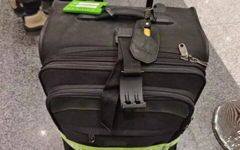 湖南男子参加南极科考，在北京才发现拿错护照！求助电话打给他们后……