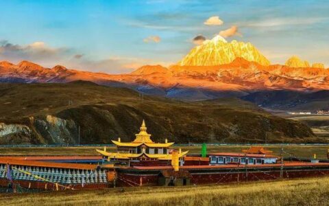 云南冬季旅游热门景点 梅里雪山景区旅游攻略 低音号导游-云南梅里雪山观景台