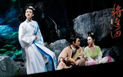 ​郑云龙领衔主演原创音乐剧《将进酒》