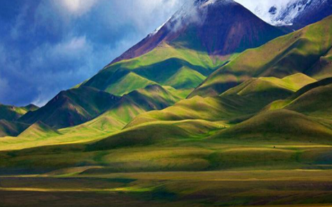 3月27日新东方快车专列首发，南疆行程11天，每人高达32980元