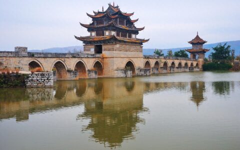 长沙至云南建水旅游团五日游攻略，建水自助旅游团3人多少钱