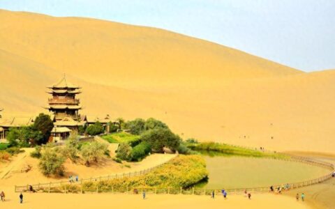 甘肃私人定制旅游五天路线，甘肃五天行程怎么安排？不期而遇