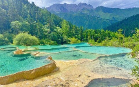 成都当地跟团游价格，九寨沟攻略五日游旅游