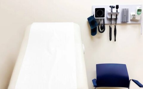 原创
德克萨斯州一妇女面临高风险妊娠，诉讼要求堕胎