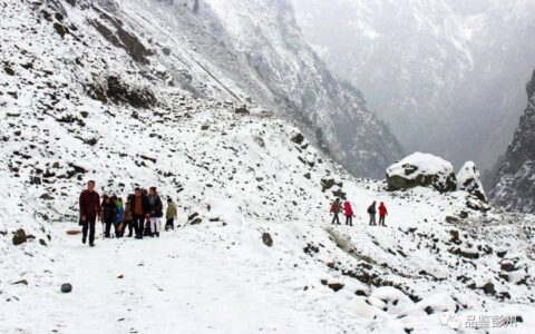 峡谷冰瀑、玉树凌花，好一个冰雪王国燕子沟！