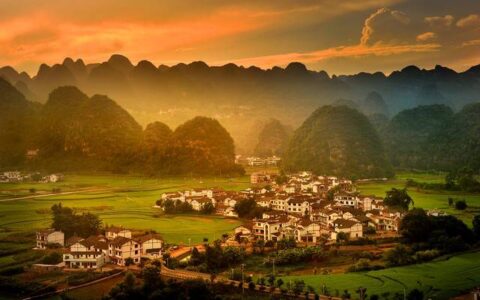 贵州旅游如何省心省钱？贵州当地旅游团带你探索贵州的大好河山！