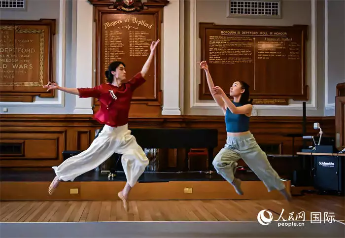 伦敦大学金史密斯孔子学院举办“彼岸·听茶”文化体验活动