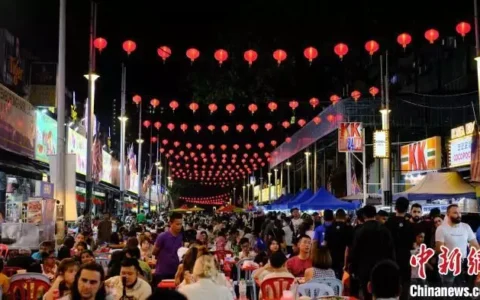 马来西亚著名小吃街亚罗街将成夜间步行街