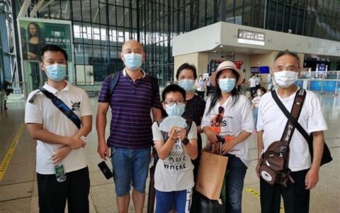 长沙旅游团离汉返湘：“将推荐更多亲友来湖北旅游！”