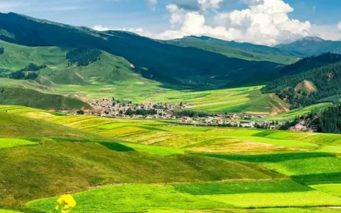 全球最美高铁线！一路连接青甘川，霸占中国95%的美景