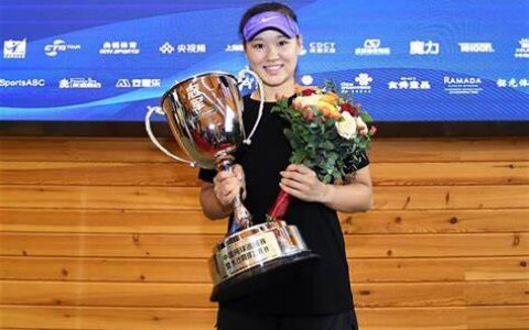 大运旗手郭涵煜：用激情与才华书写青春华章