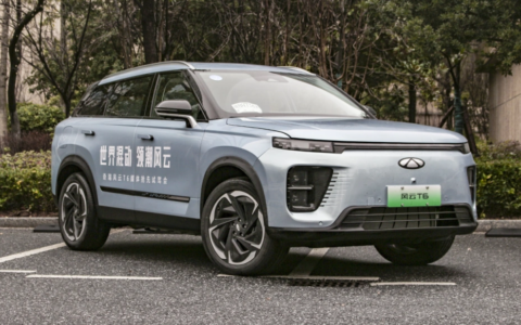 新车预告：奇瑞探索06 C-DM（风云T6）将于北京车展上市